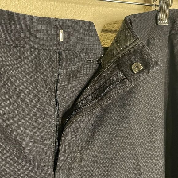 Van Heusen Studio Men Grey/Blue Light Stripped Slacks Size 36x30 - Picture 11 of 12